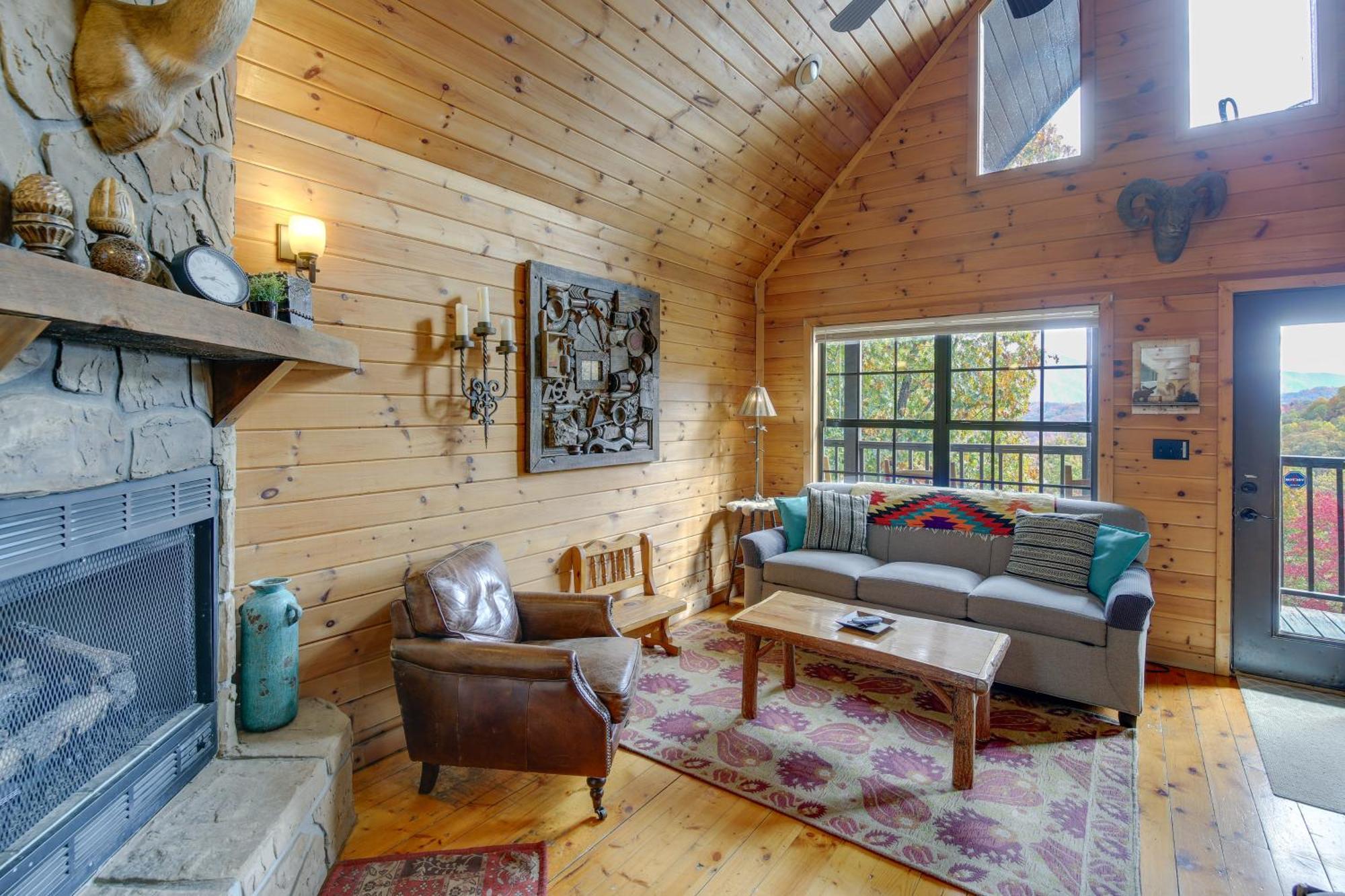Above And Beyond Pigeon Forge Cabin With Prime Views! Exterior photo